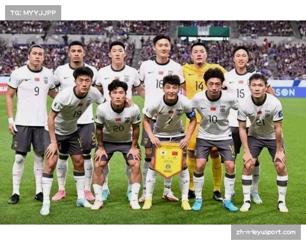 中国与澳大利亚首发阵容解读 韩鹏飞和杨泽翔引领球队对决解析 中国与澳大利亚首发阵容解读 韩鹏飞和杨泽翔引领球队对决解析